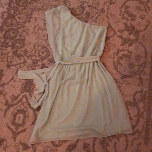 Express Dresses & Skirts - Mint green one-shoulder dress.